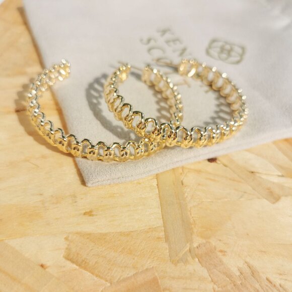 NEW Kendra Scott Fallyn Hoop Earrings Gold - Picture 2 of 3